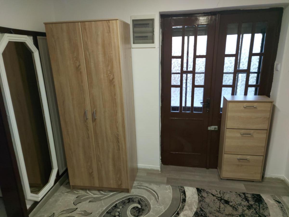 Lovely, Neat And Quite Apartment Dalia, Private Parking SJJ Exteriör bild
