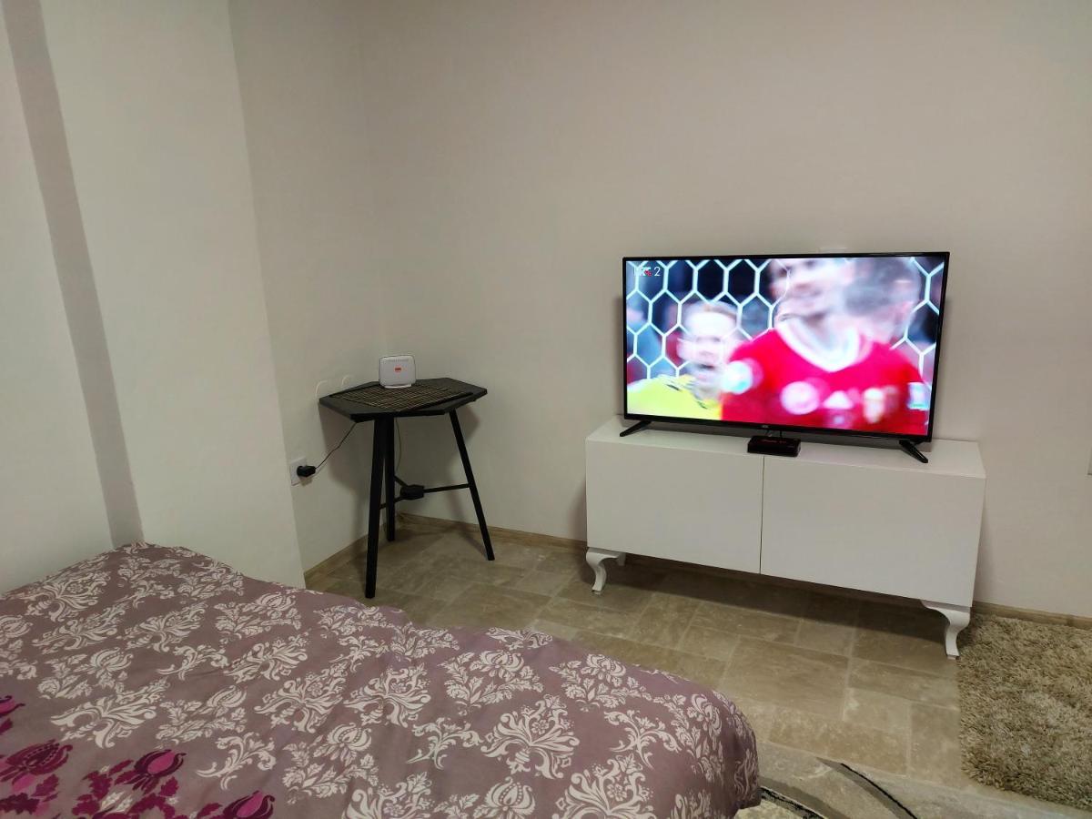 Lovely, Neat And Quite Apartment Dalia, Private Parking SJJ Exteriör bild