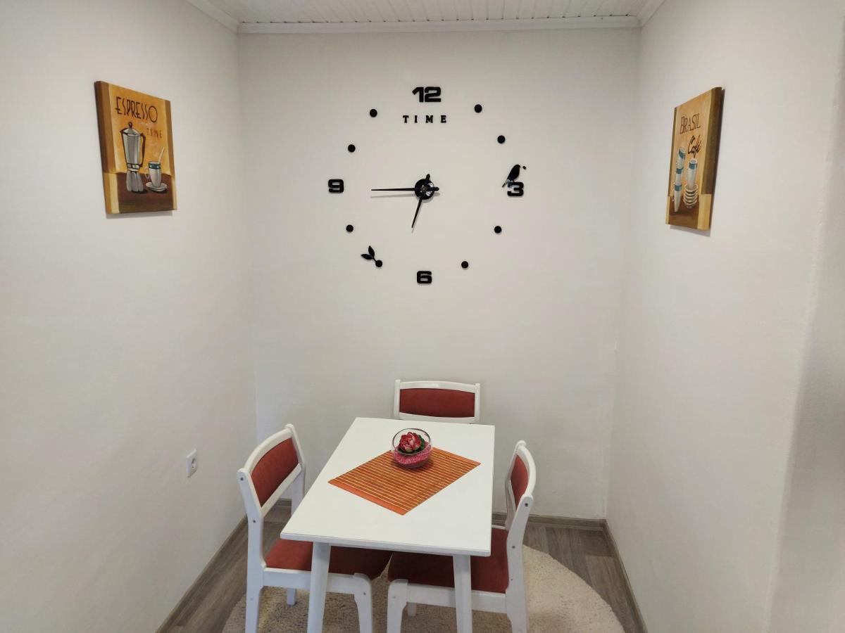 Lovely, Neat And Quite Apartment Dalia, Private Parking SJJ Exteriör bild