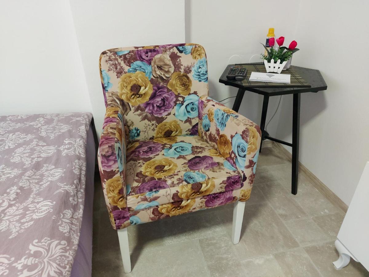 Lovely, Neat And Quite Apartment Dalia, Private Parking SJJ Exteriör bild