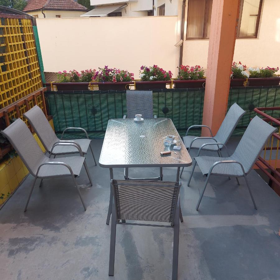 Lovely, Neat And Quite Apartment Dalia, Private Parking SJJ Exteriör bild