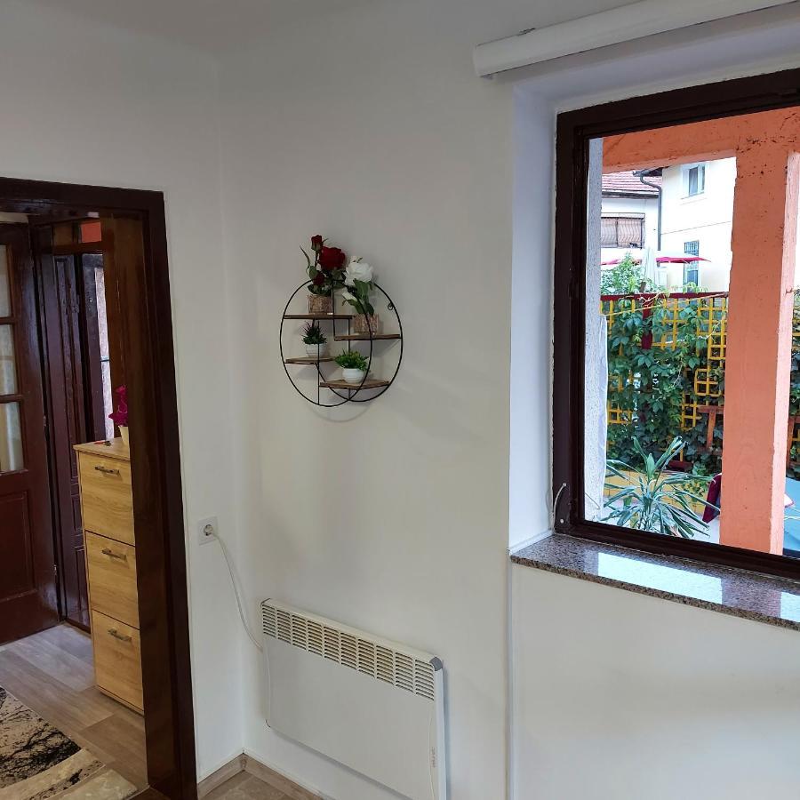 Lovely, Neat And Quite Apartment Dalia, Private Parking SJJ Exteriör bild